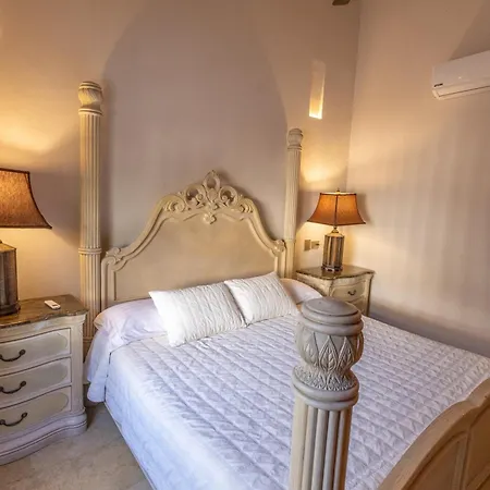 Casa Beatriz Luxury Colonial House Villa